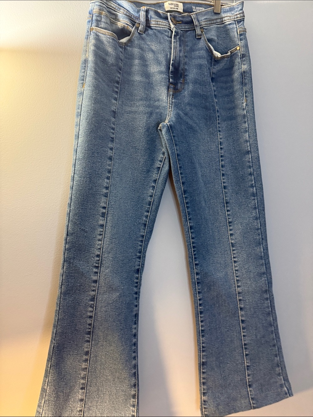Kensie Light Blue Flare Jeans vintage luxe Savannah high rise flare size 2